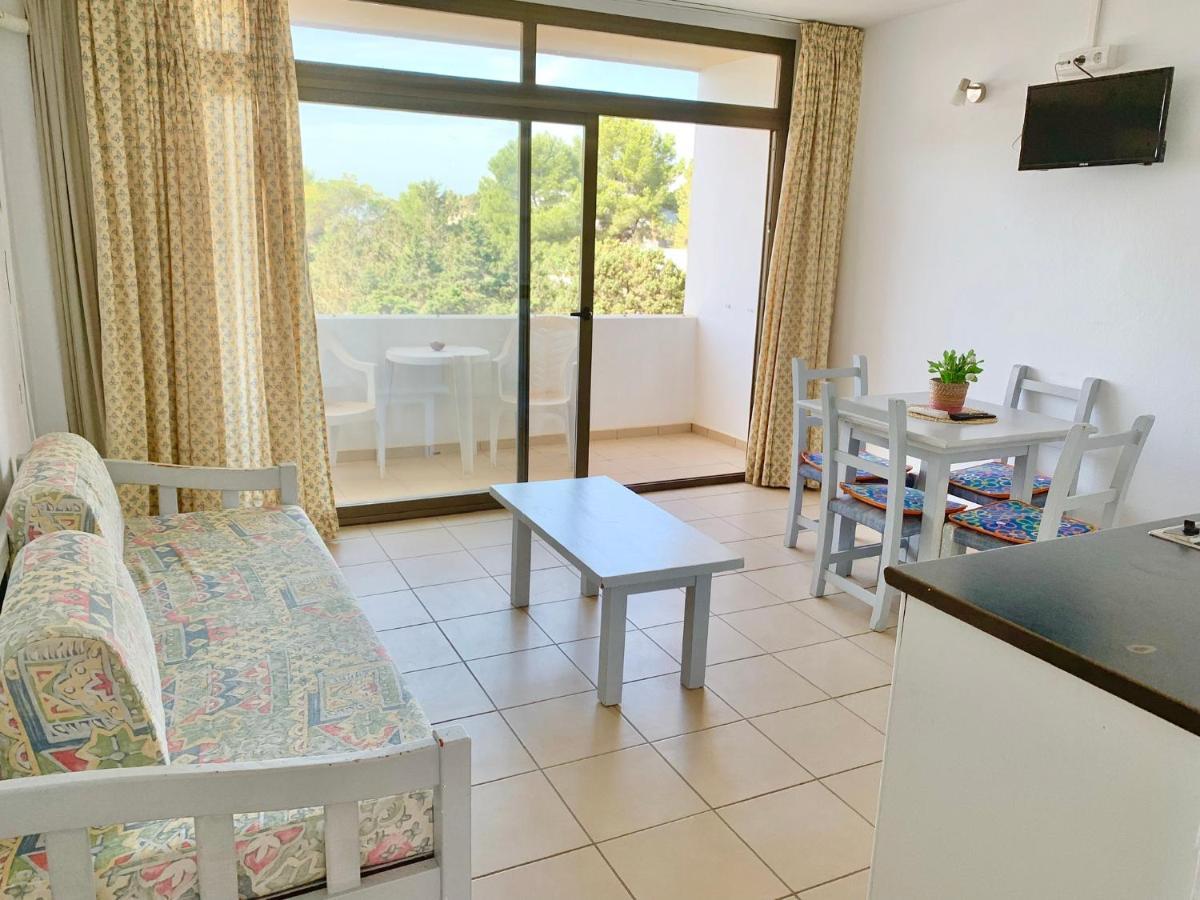 Apartamentos Miranda Es Pujols Exterior photo
